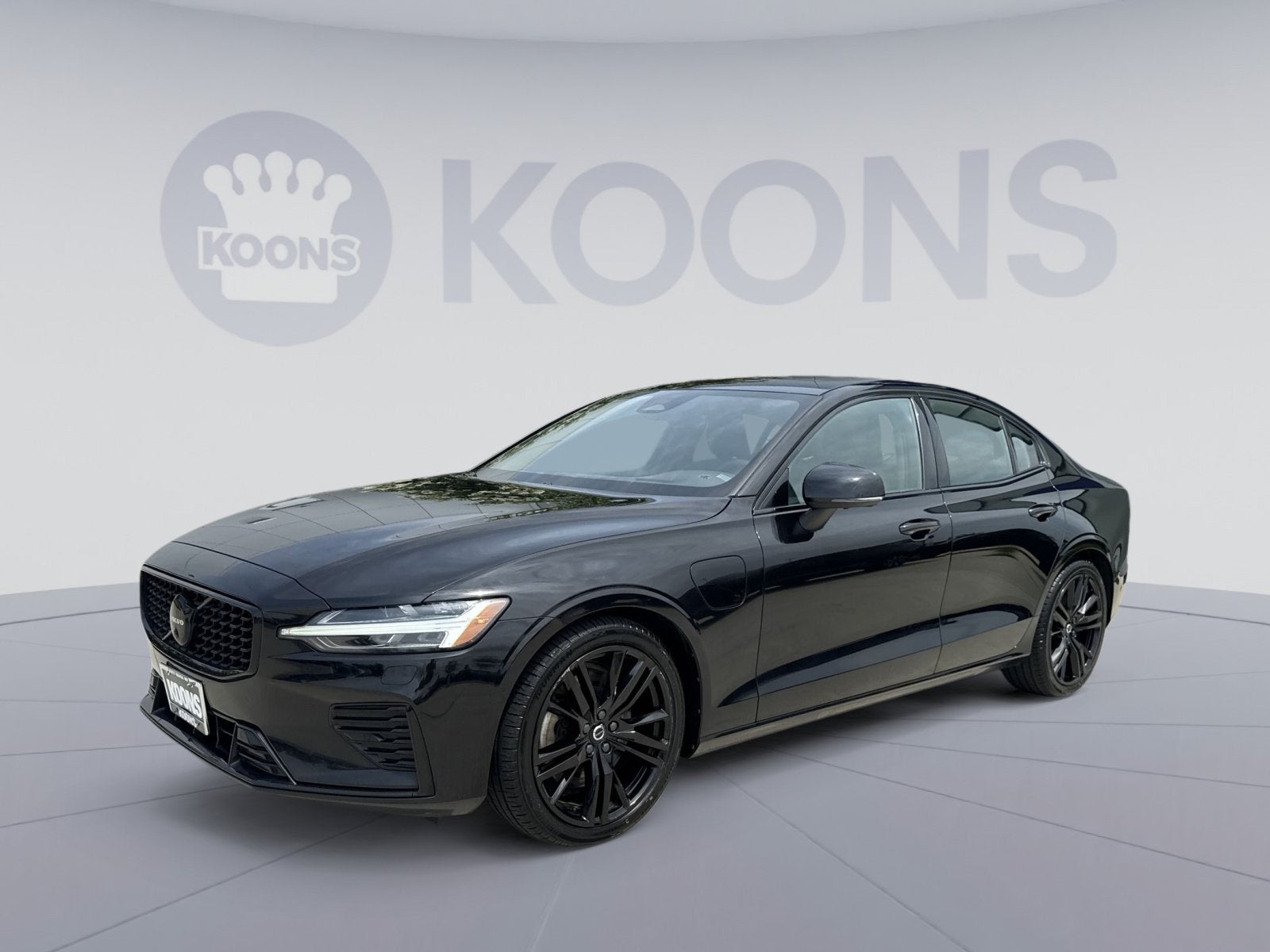 2023 Volvo S60 Recharge Plug-In Hybrid